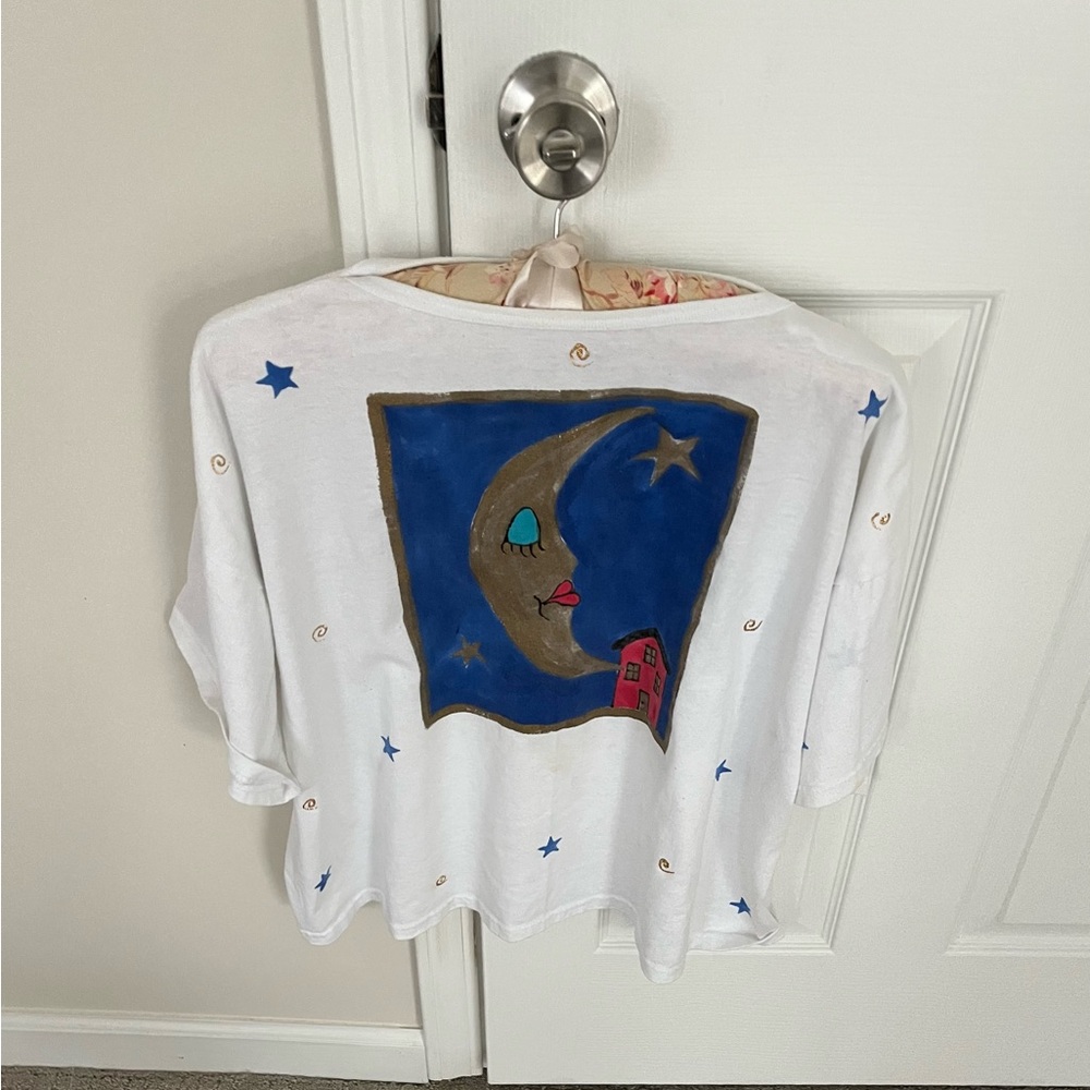 Fun White Cropped Tee with Moon & Stars Graphic!